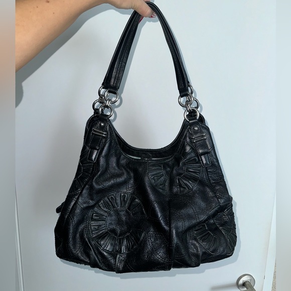 Genuine leather Coach shoulder bag - Picture 3 of 8